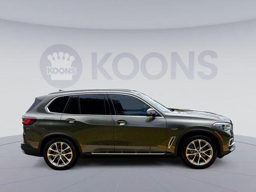 2022 BMW X5 PHEV xDrive45e