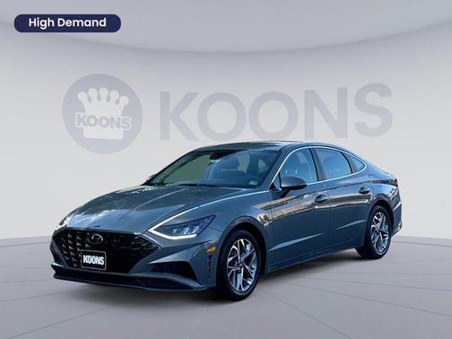 2022 Hyundai SONATA SEL