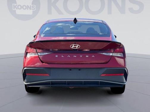 2026 Hyundai ELANTRA Sport