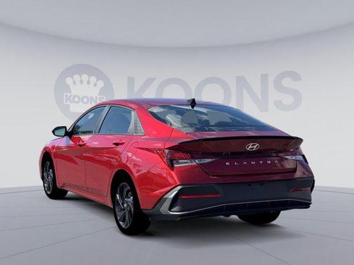 2026 Hyundai ELANTRA Sport