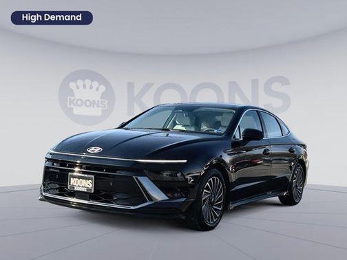 2025 Hyundai SONATA Hybrid Limited