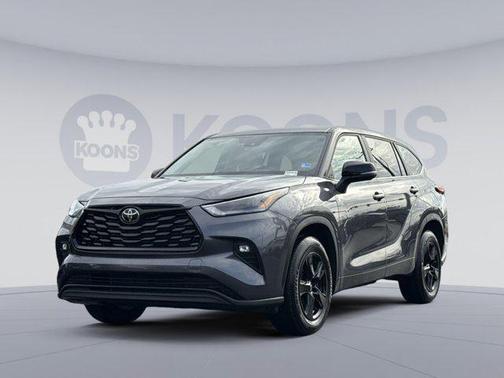 2024 Toyota Highlander LE