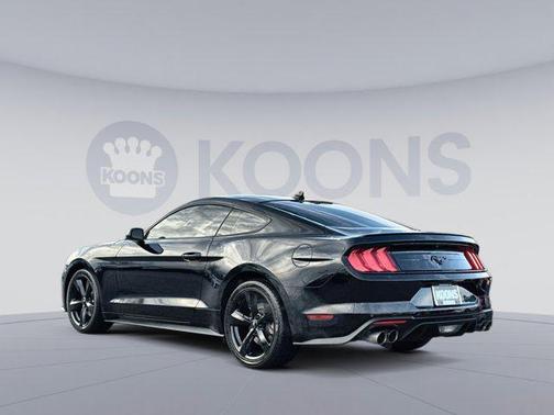 2022 Ford Mustang EcoBoost Premium