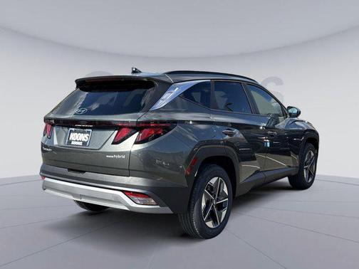 Amazon Gray 2026 Hyundai TUCSON Hybrid SEL