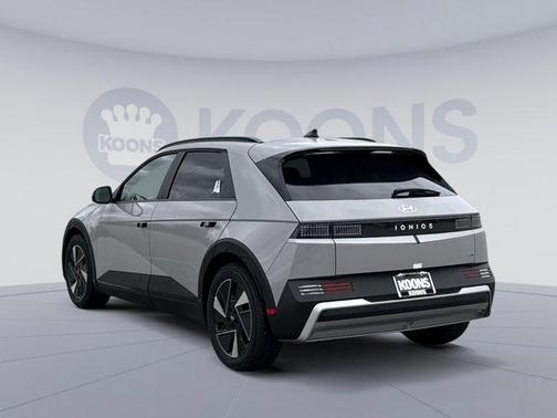 2025 Hyundai IONIQ 5 SEL