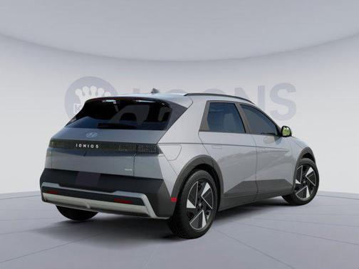 2025 Hyundai IONIQ 5 SEL