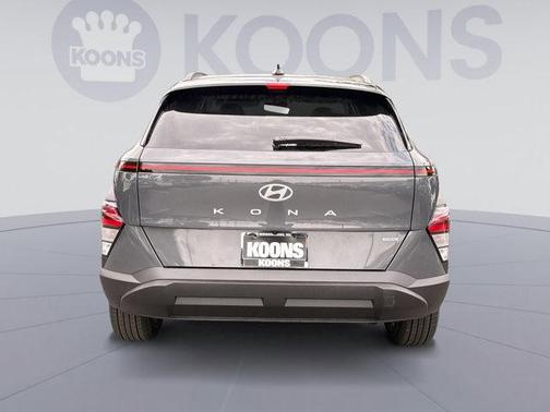 Ecotronic Gray Pearl 2026 Hyundai KONA SEL Sport