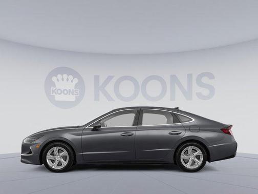 2022 Hyundai SONATA SE