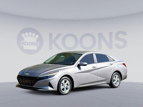 2023 Hyundai ELANTRA SE