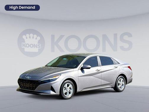 2023 Hyundai ELANTRA SE
