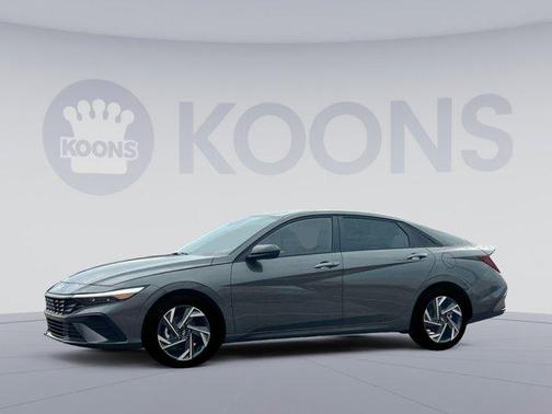2025 Hyundai ELANTRA Sport