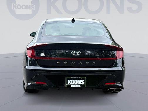 2022 Hyundai SONATA SEL
