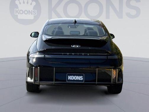 2025 Hyundai IONIQ 6 Limited