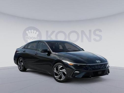 2025 Hyundai ELANTRA Sport