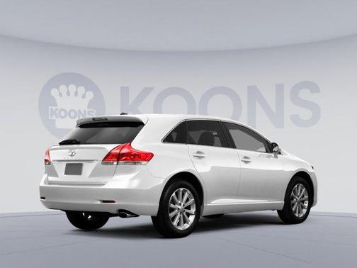 Ruby Flare Pearl 2021 Toyota Venza XLE