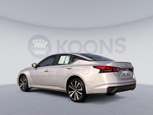 2021 Nissan Altima SR Intelligent AWD