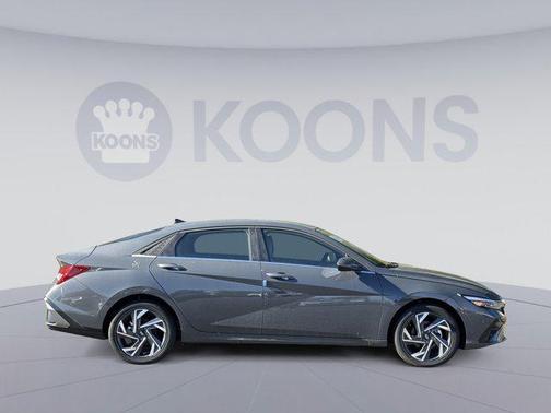 2025 Hyundai ELANTRA HEV Limited