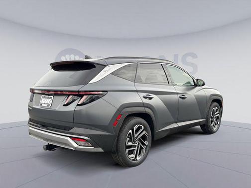 Ecotronic Gray Matte 2026 Hyundai TUCSON Limited