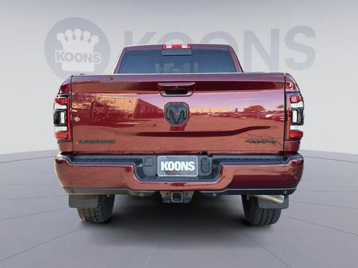Delmonico Red Pearlcoat 2022 RAM 2500 Laramie Crew Cab 4x4 6'4' Box