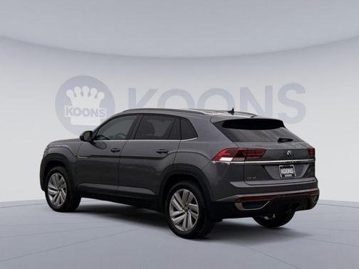2022 Volkswagen Atlas Cross Sport 3.6L V6 SE w/Technology