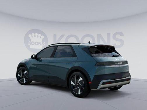 2025 Hyundai IONIQ 5 SEL