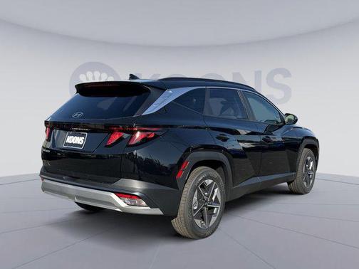 Phantom Black 2026 Hyundai TUCSON SEL