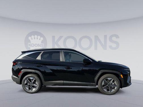 Phantom Black 2026 Hyundai TUCSON SEL
