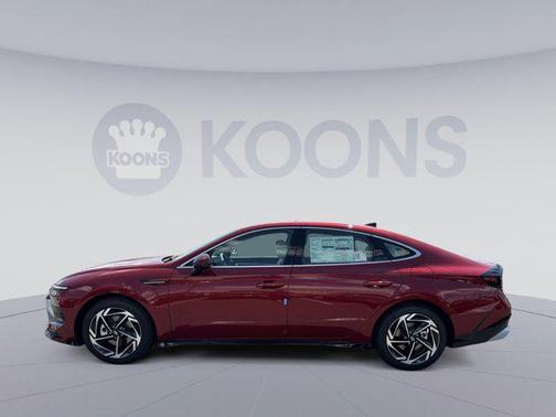 Ultimate Red 2026 Hyundai SONATA SEL