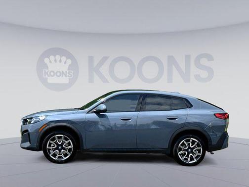 2025 BMW X2 xDrive28i