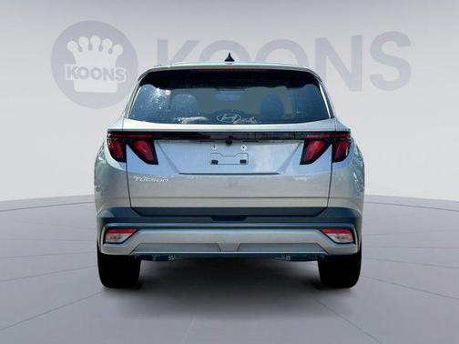 2025 Hyundai TUCSON SE