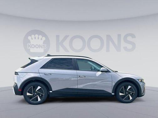 2025 Hyundai IONIQ 5 SEL