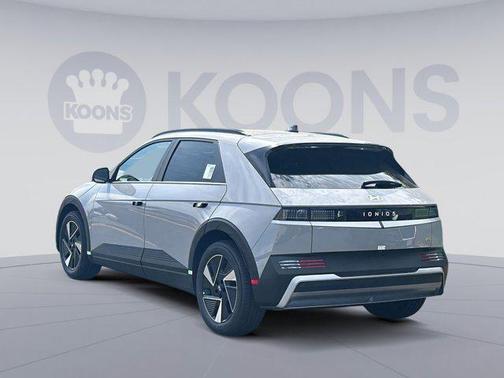 2025 Hyundai IONIQ 5 SEL