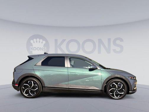 2024 Hyundai IONIQ 5 SE