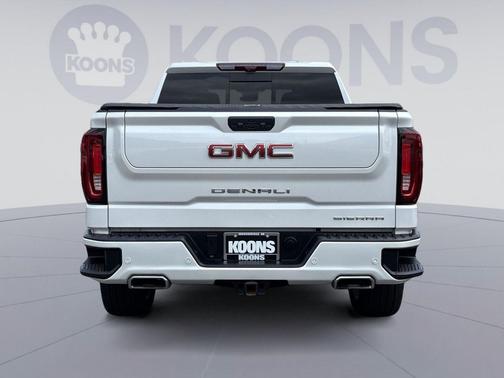 White Frost Tricoat 2025 GMC Sierra 1500 Denali