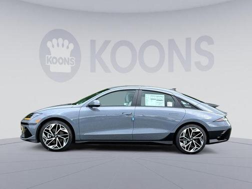 2025 Hyundai IONIQ 6 SEL