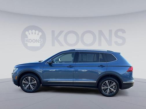 Blue Metallic 2018 Volkswagen Tiguan 2.0T SEL