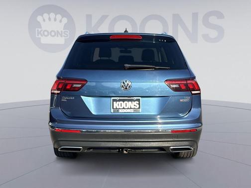 Blue Metallic 2018 Volkswagen Tiguan 2.0T SEL
