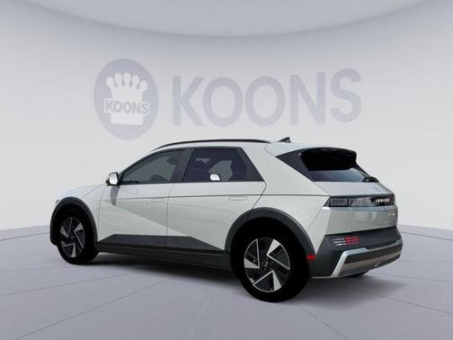 2025 Hyundai IONIQ 5 SEL