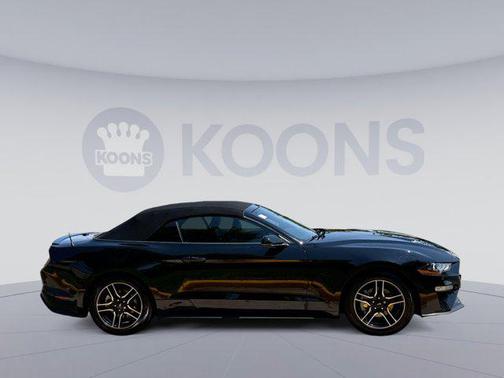 2022 Ford Mustang EcoBoost Premium