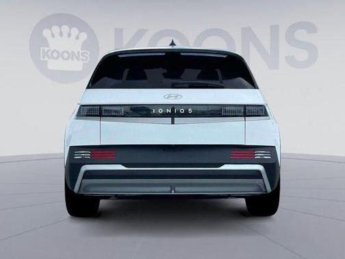 2025 Hyundai IONIQ 5 SE