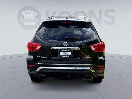 2018 Nissan Pathfinder Platinum