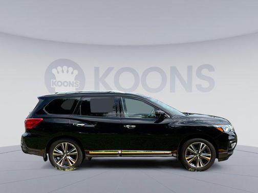 2018 Nissan Pathfinder Platinum