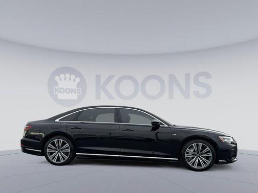 2022 Audi A8 L 55 TFSI quattro Tiptronic