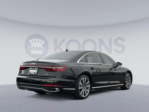 2022 Audi A8 L 55 TFSI quattro Tiptronic