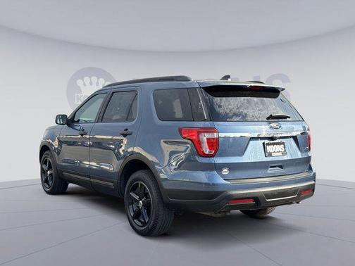 Blue Metallic 2018 Ford Explorer Base