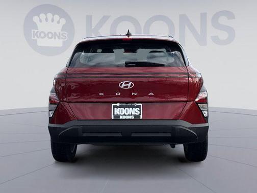 2026 Hyundai KONA SE