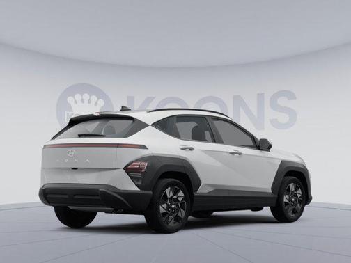 Atlas White 2025 Hyundai KONA SEL