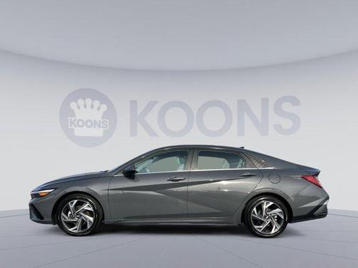 2025 Hyundai ELANTRA HEV Limited