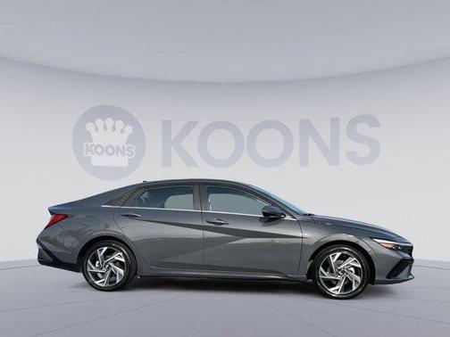 2025 Hyundai ELANTRA HEV Limited