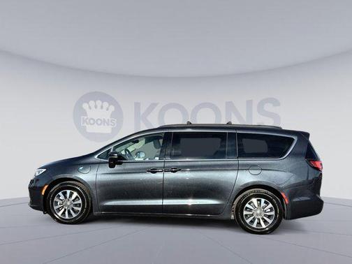 2021 Chrysler Pacifica Hybrid Touring L